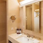 Townhouse 5*