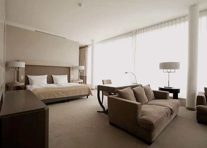 Townhouse Otel 5*