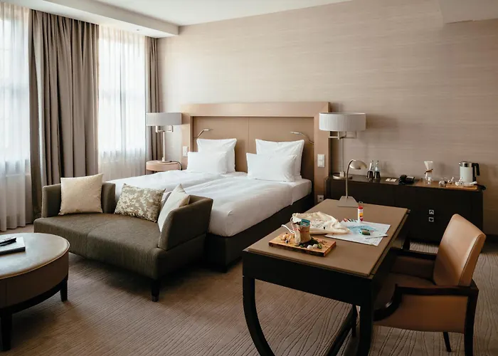 Townhouse 5*