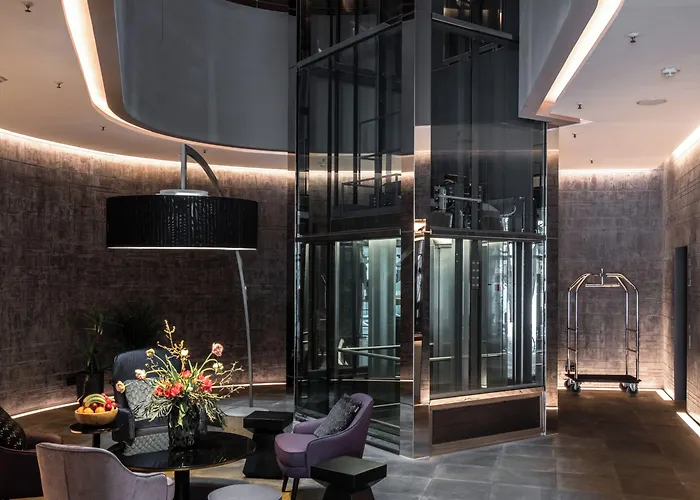 Townhouse Otel 5*