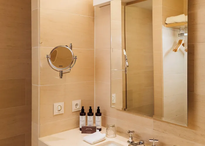 Townhouse 5*